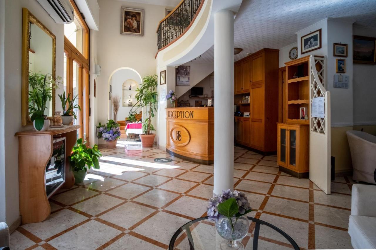 Hotel Savoia Sorrento Exterior photo